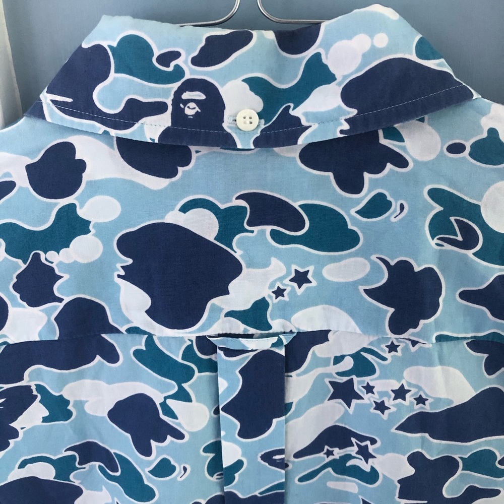 BLUE BAPE PSYCHE CAMO BUTTON UP - Picture 8 of 9